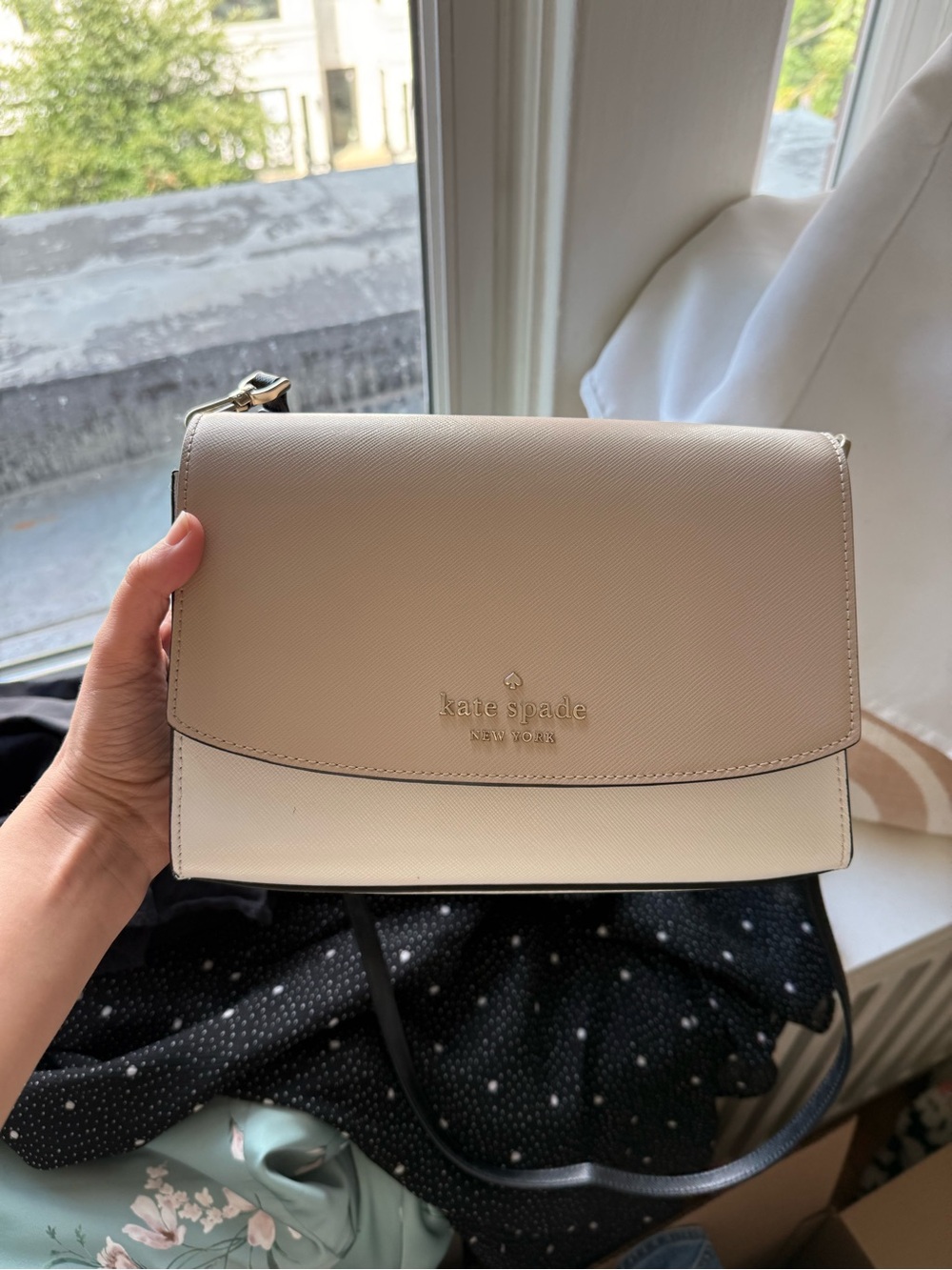 Kate Spade New York Leather Crossbody Bag - Picture 2 of 4